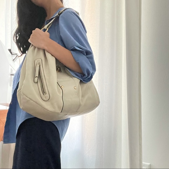 Large Juicy Couture Leather Hobo - Picture 7 of 7